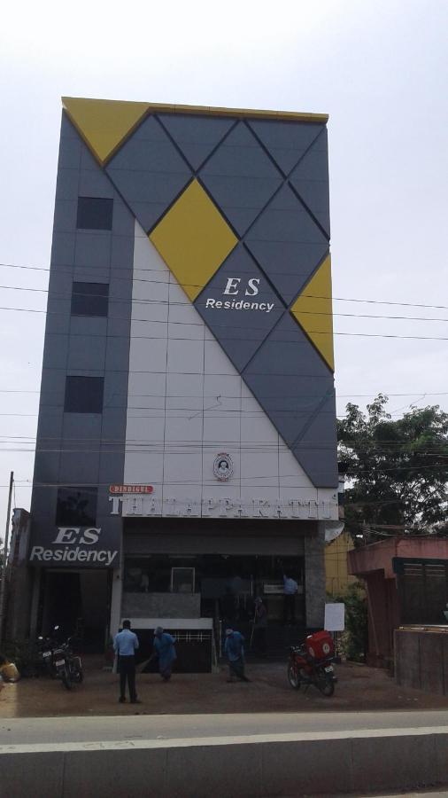 Hotel E S Residency Theni Allinagaram Exterior foto